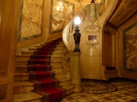 Grand escalier scaled